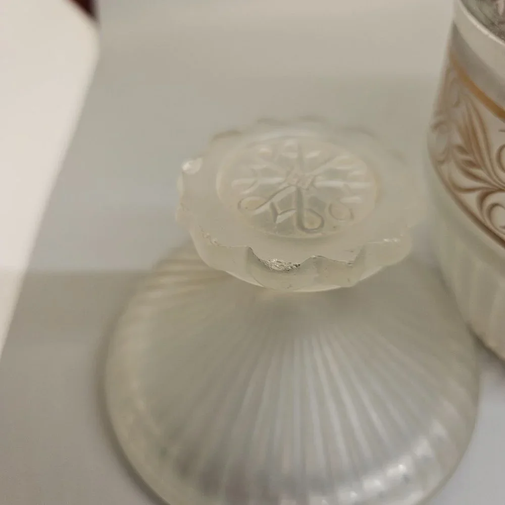 N/A vtg frosted